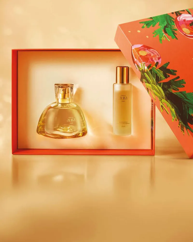 Caja exclusiva Natura Aura Alba con eau de parfum y perfume para el cabello